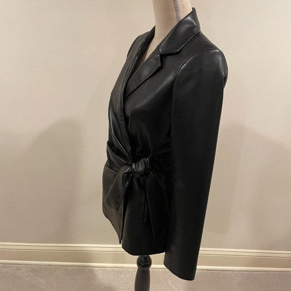 SOSKEN STUDIOS WOMEN'S FAUX LEATHER BLACK JACKET SIZE 1/USA 6 BNWOT - Picture 3 of 14